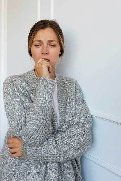 Сухой кашель: причины, симптомы и лечение