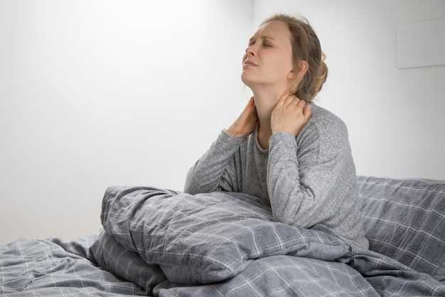 Причины и лечение болей в шее при повороте головы