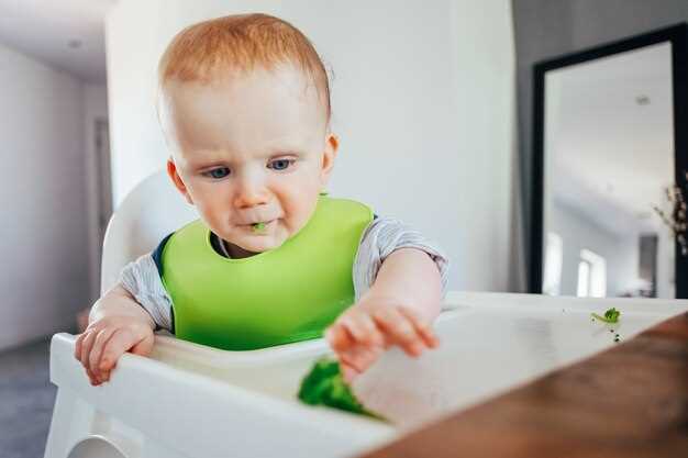 Причины появления зеленого кала у младенца